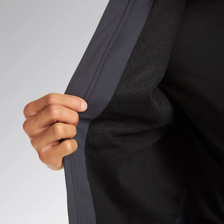 Vest Shadow